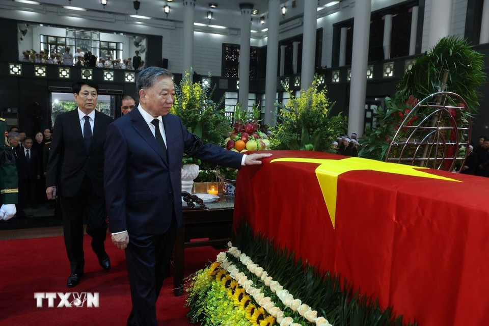 Cử hành trọng thể Lễ viếng nguyên Chủ tịch nước Trần Đức Lương