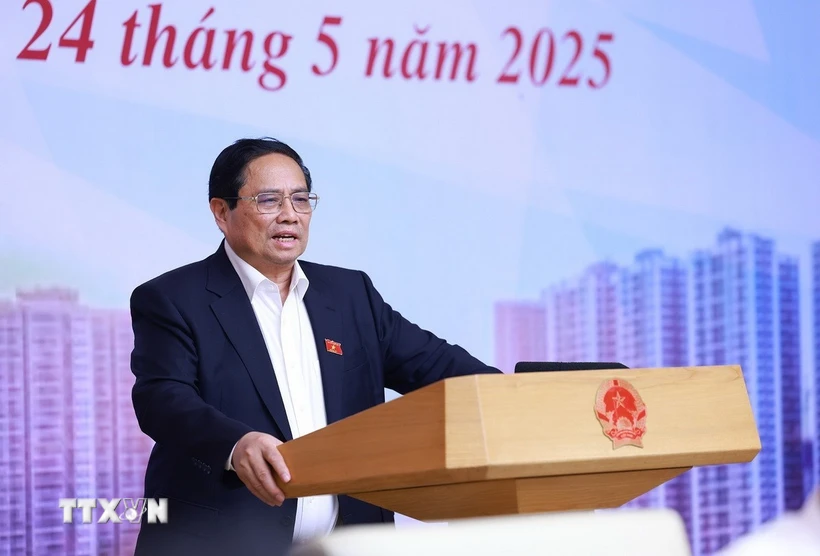 Triển khai ngay giải pháp để giảm chênh lệch giá vàng trong nước và quốc tế