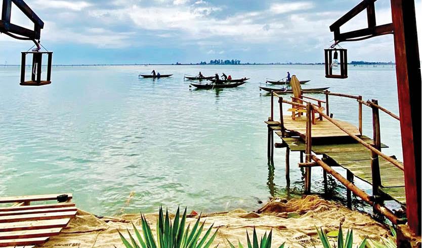 Cà phê đầm phá