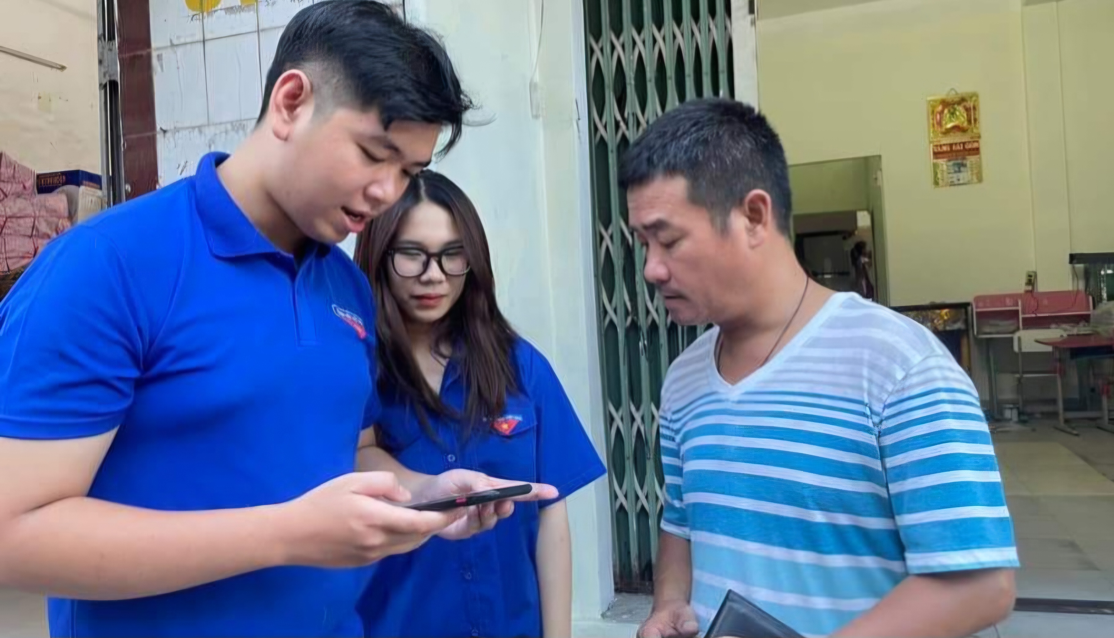 Hướng dẫn cài đặt, sử dụng hình ảnh thẻ bảo hiểm y tế trên ứng dụng VssID, VNeID