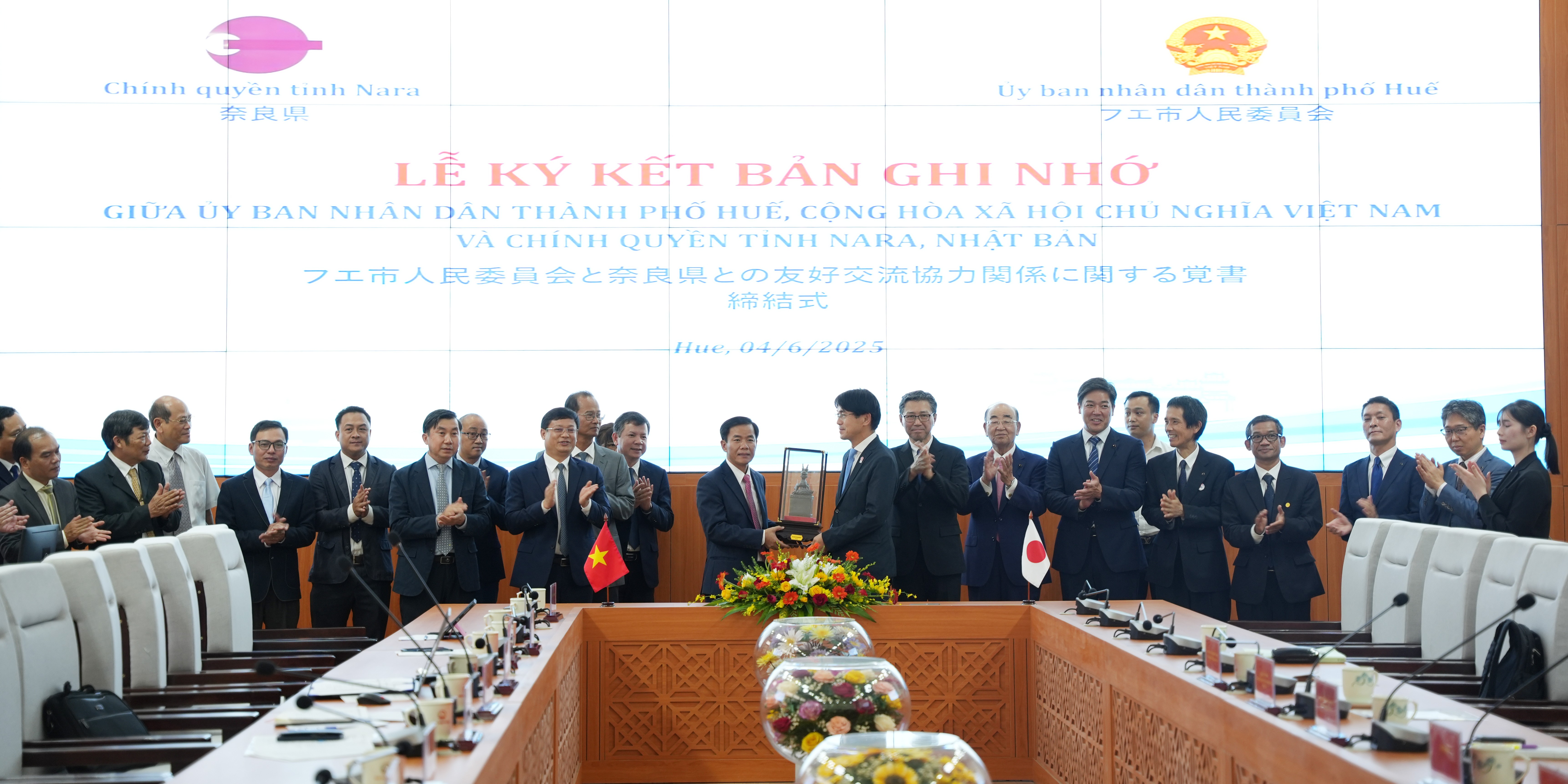 Ký kết biên bản ghi nhớ giữa thành phố Huế và tỉnh Nara