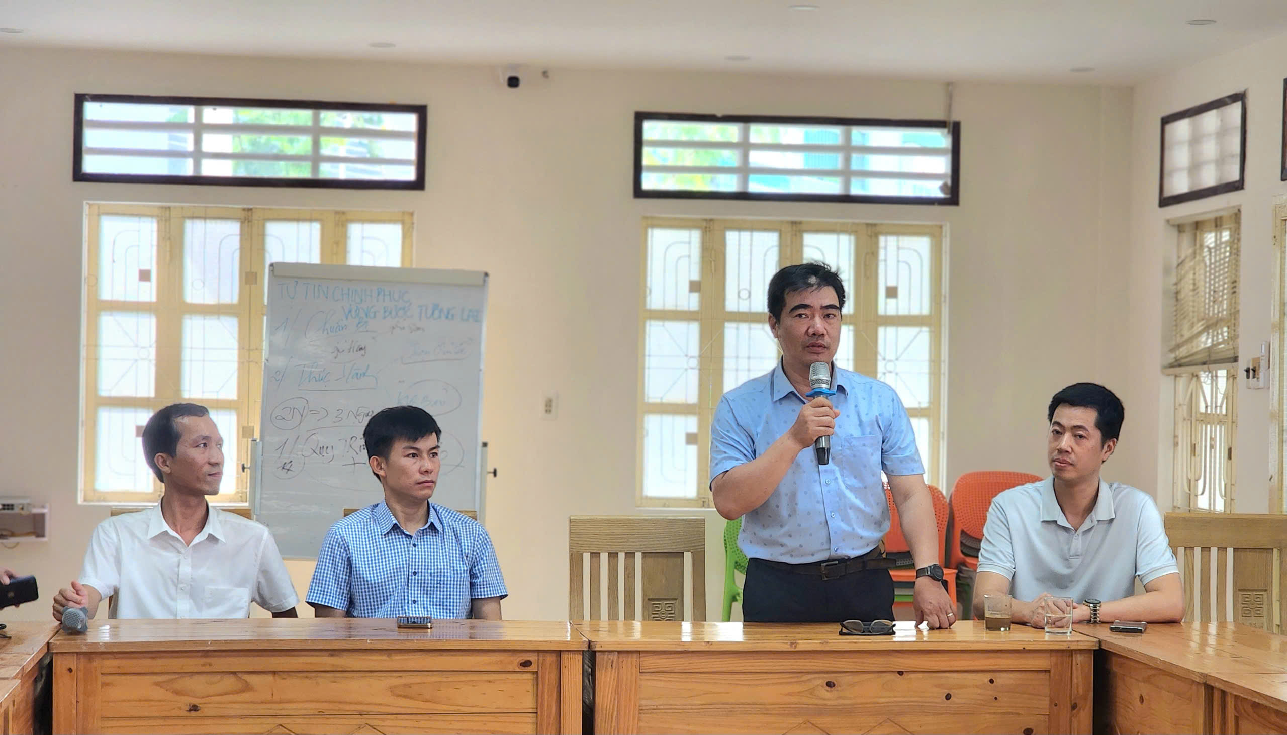 Thay đổi tư duy bán hàng trong thời đại AI