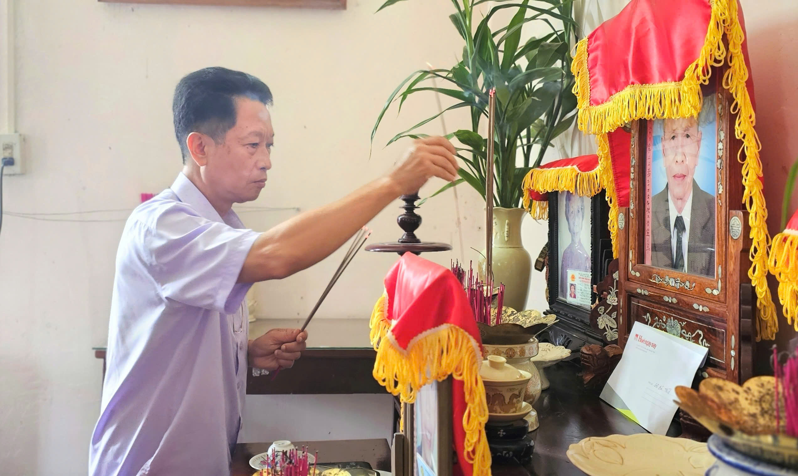 Thăm hỏi, tri ân nguyên cán bộ lãnh đạo Báo Huế ngày nay