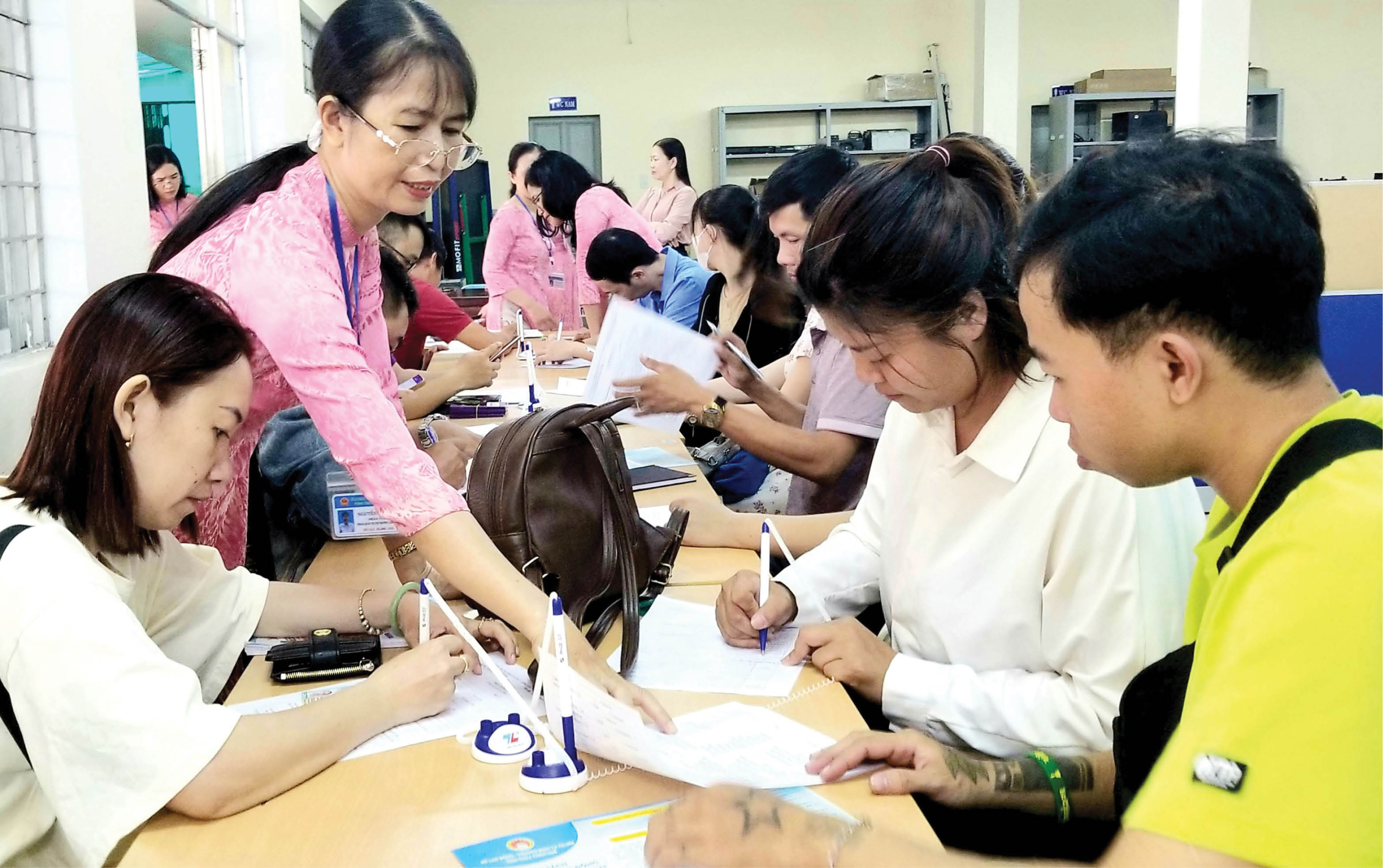 Đưa việc làm đến với người lao động