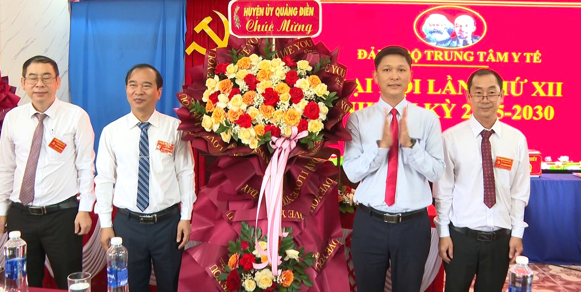 Bác sĩ Chuyên khoa II Nguyễn Phương Tuấn tái cử chức vụ Bí thư Đảng ủy Trung tâm Y tế huyện Quảng Điền