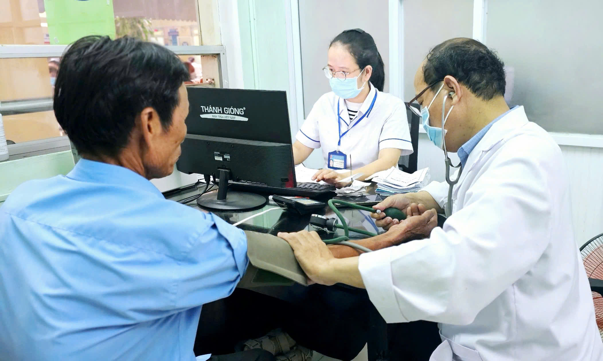 Thêm 4 nhóm người được Nhà nước hỗ trợ tiền mua bảo hiểm y tế từ ngày 1 7