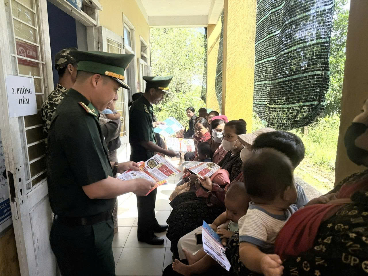 Tuyên truyền phòng, chống mua bán người cho người dân biên giới