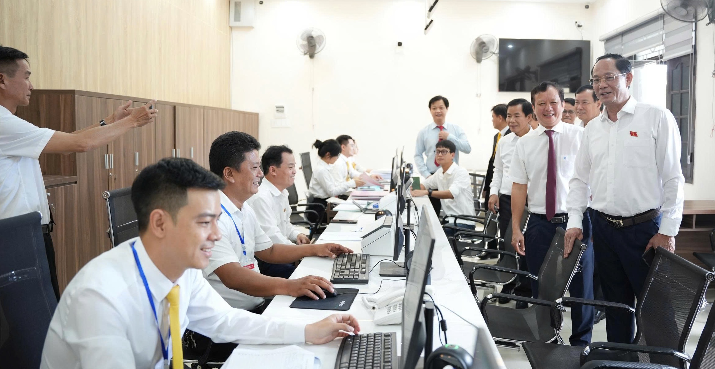 Cùng nỗ lực, quyết tâm để hoàn thành nhiệm vụ mới