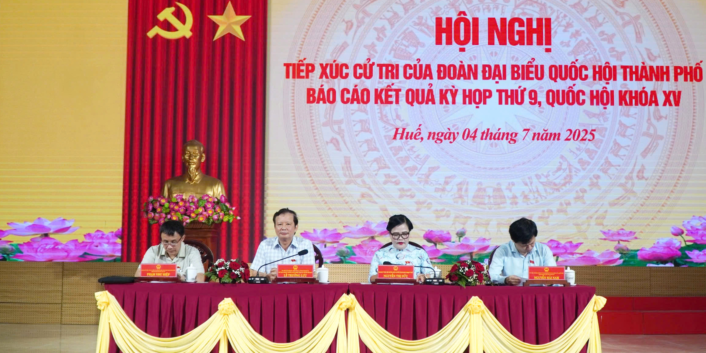 Cải cách bộ máy, chăm lo chính sách cho lực lượng vũ trang