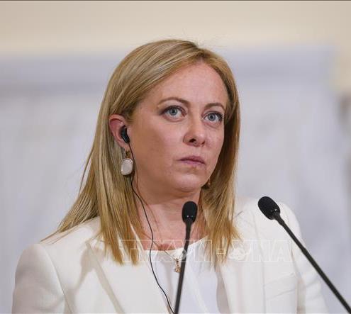 Italy cảnh báo cuộc chiến thương mại trong lòng phương Tây