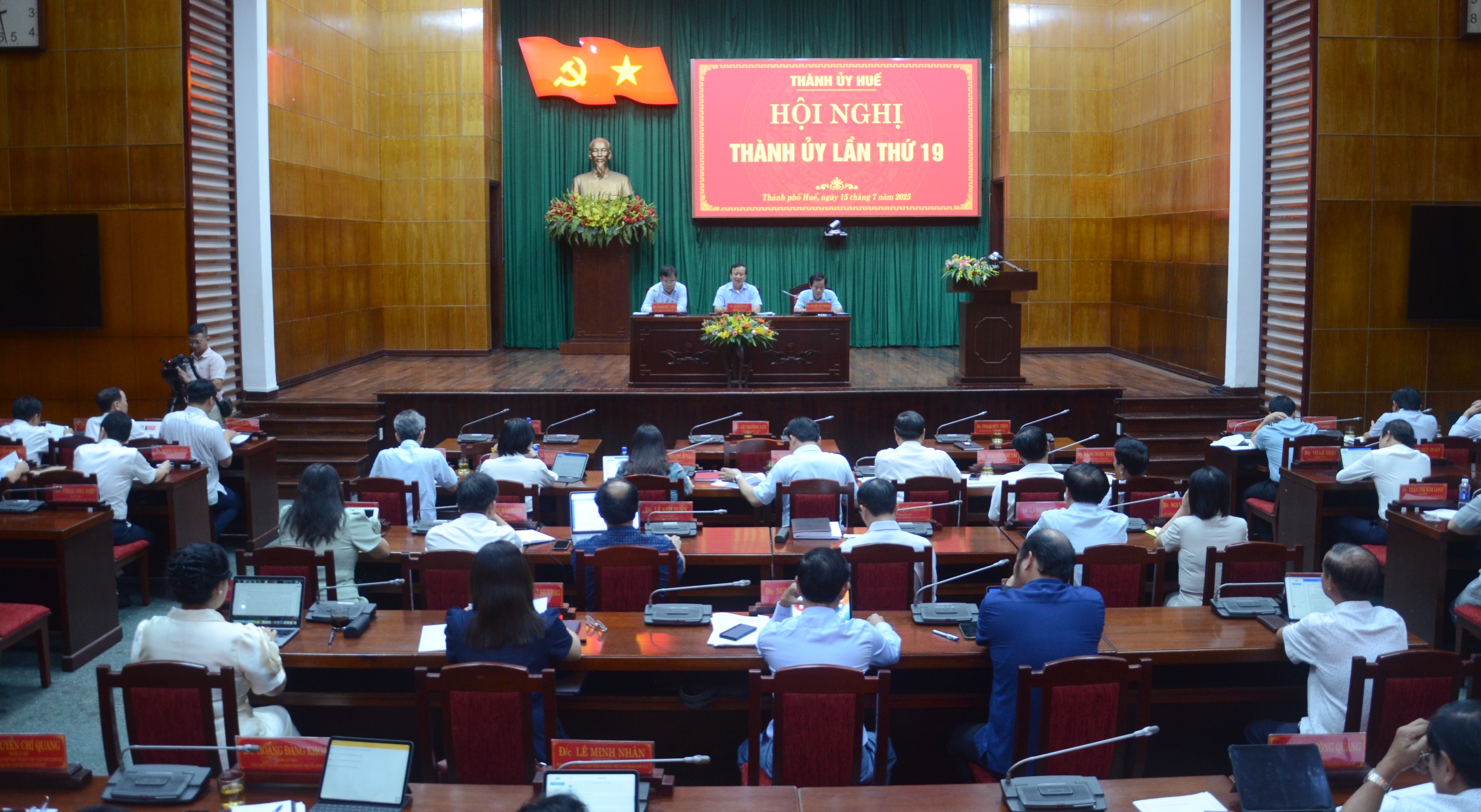 Khai mạc Hội nghị Thành ủy lần thứ 19