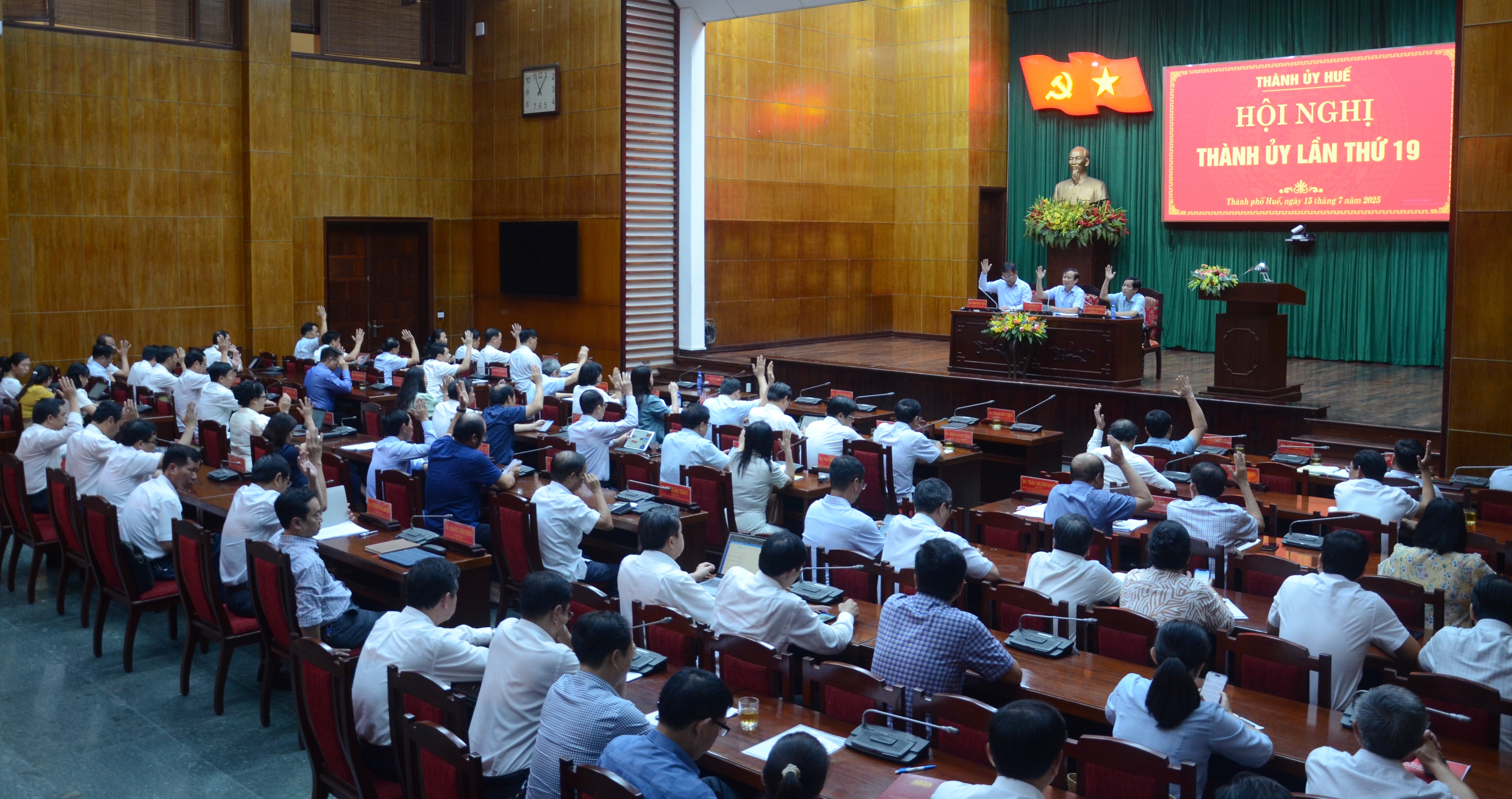 Đồng bộ giải pháp, thúc đẩy tăng trưởng từ 10 trở lên