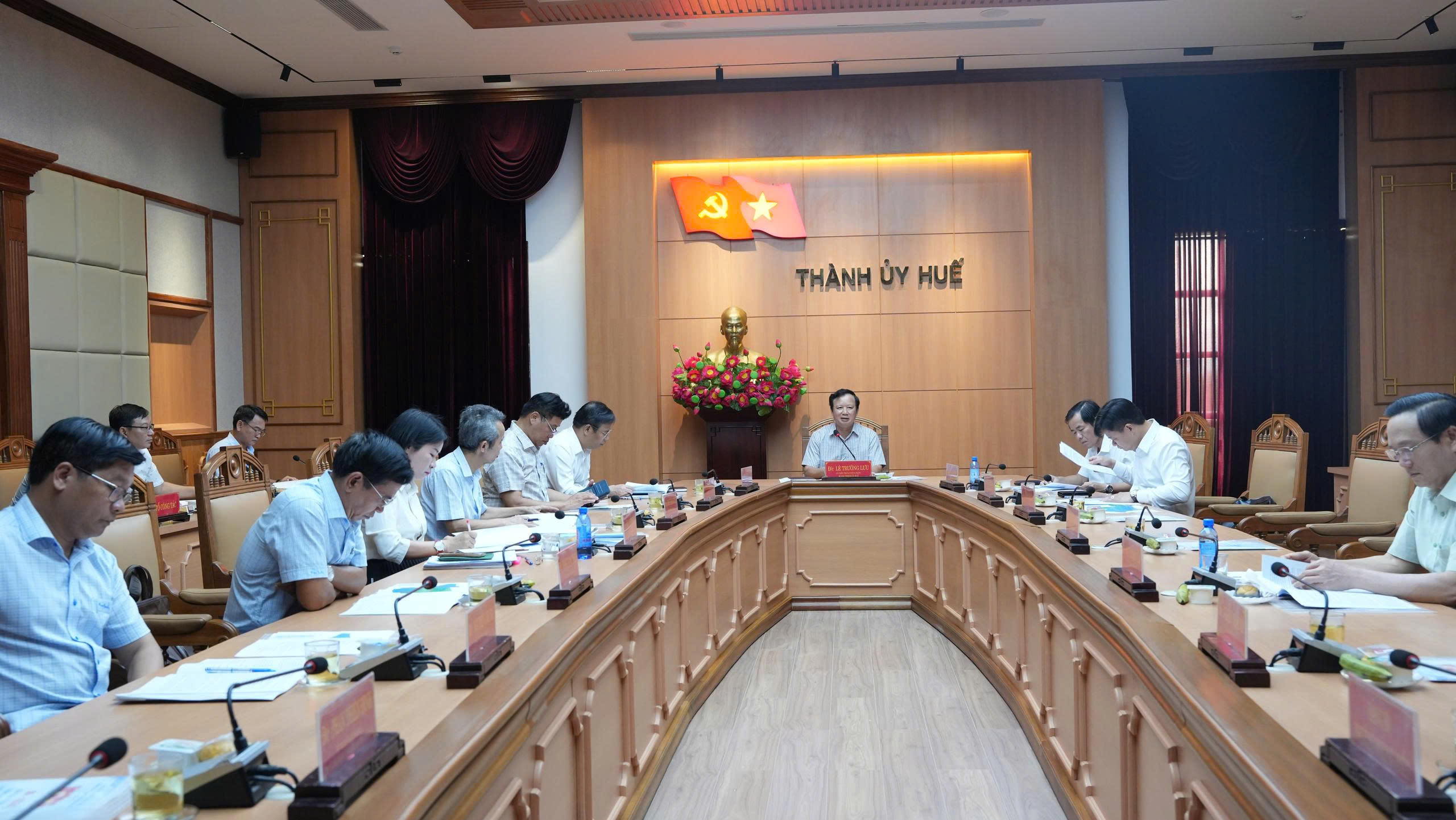 Nội dung văn kiện cần rõ việc và cụ thể, định hướng làm được ngay