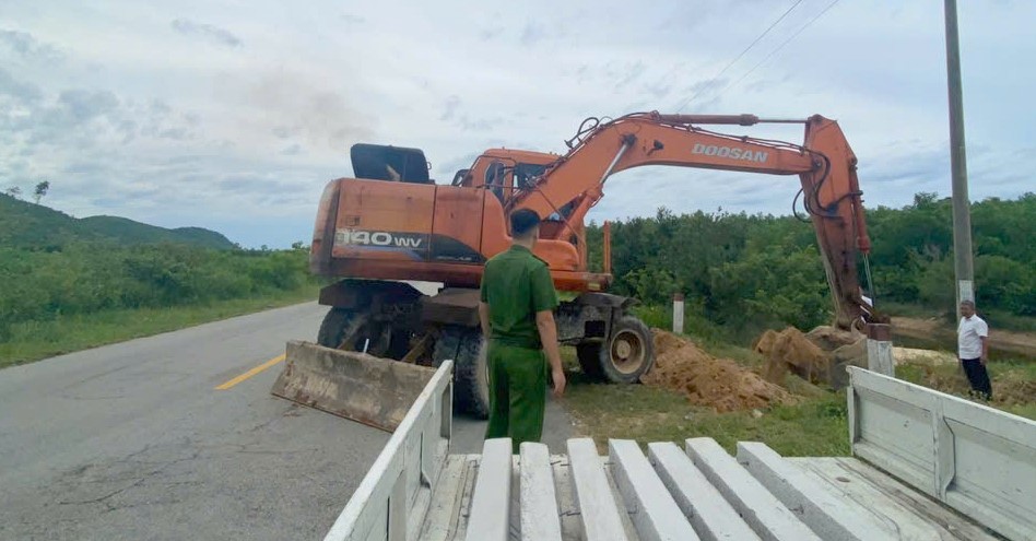 Tăng cường kiểm tra, xử lý vi phạm trong hoạt động khoáng sản ở Chân Mây - Lăng Cô
