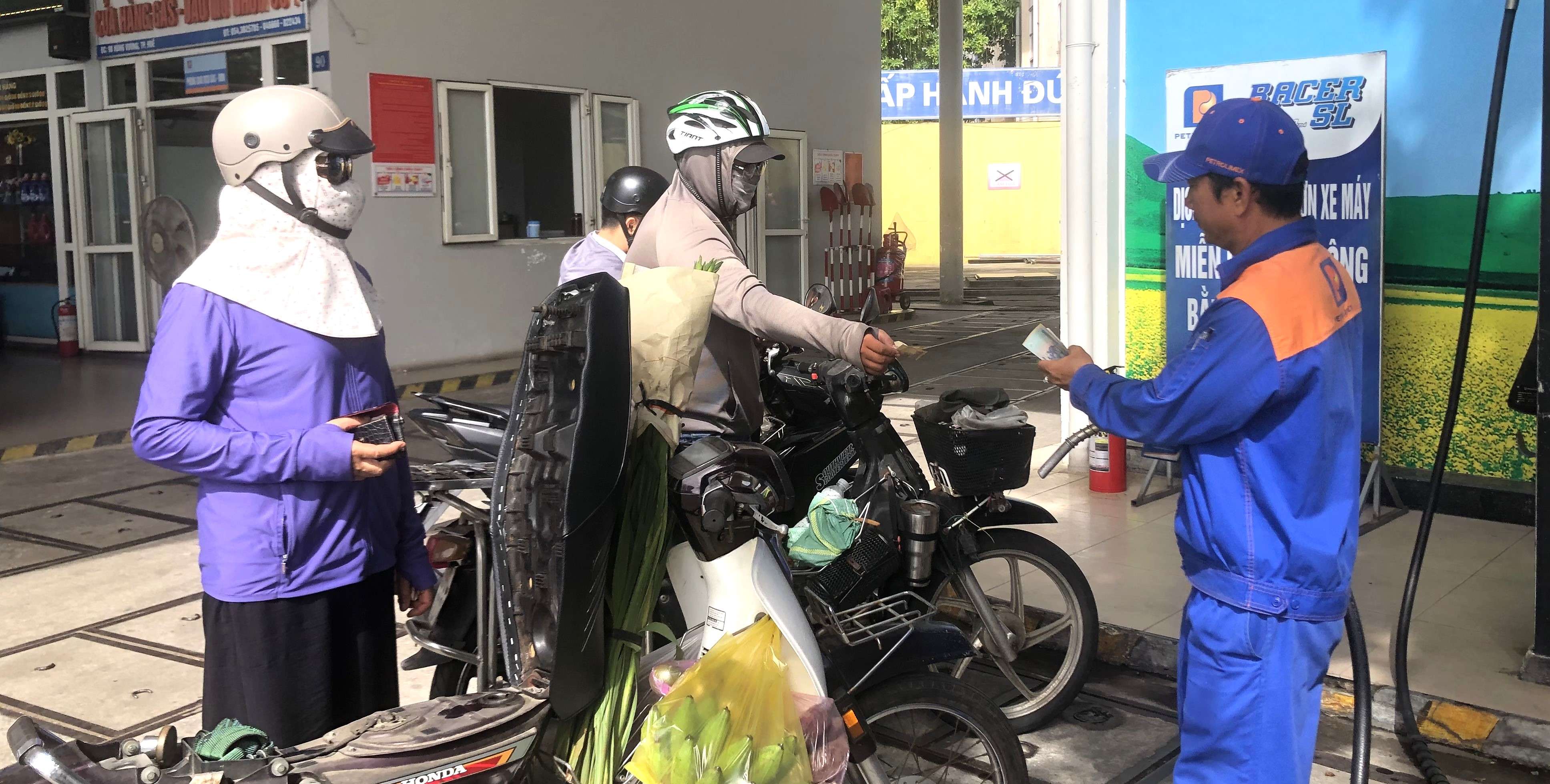 Giá xăng tăng sau 2 lần giảm liên tiếp