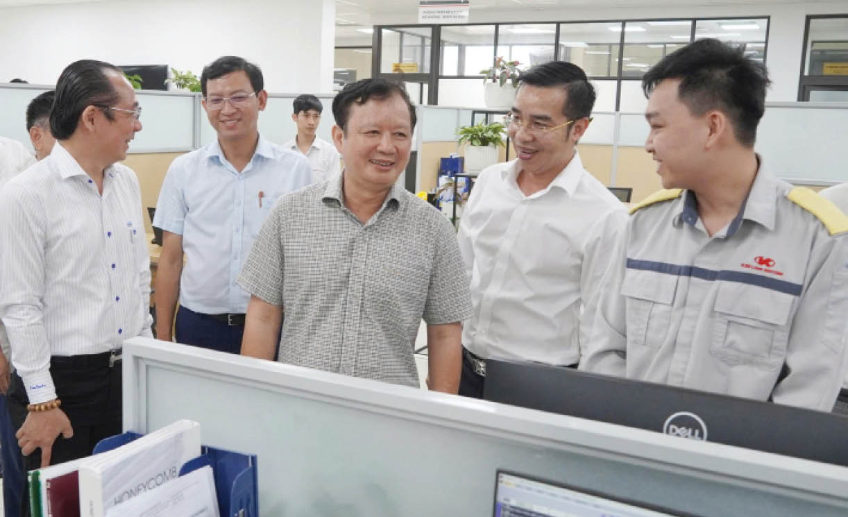 Phấn đấu trở thành vùng kinh tế động lực của thành phố Huế