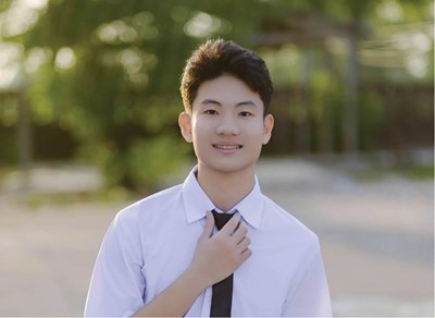 Nam sinh trường làng Huế giành á khoa và 15 giải học sinh giỏi