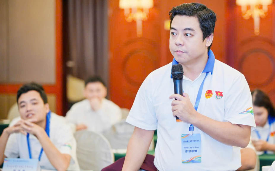 Quan tâm phát triển Đảng trong doanh nghiệp