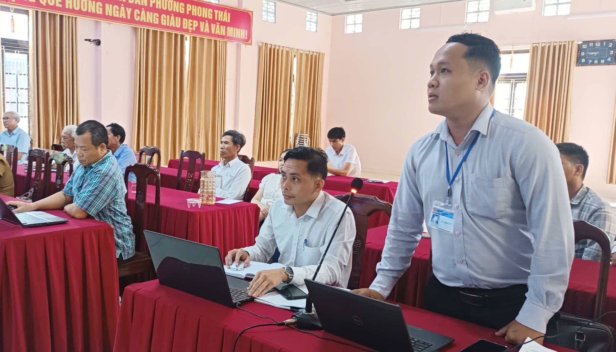 Giải quyết vướng mắc mặt bằng cho các công trình khai thác cát trắng