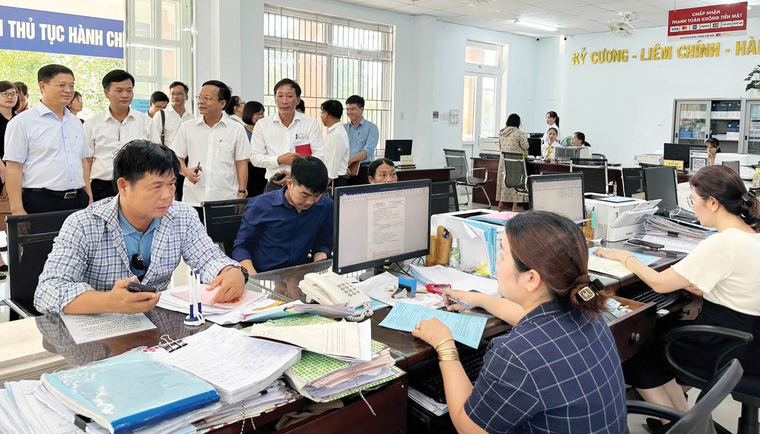 Đổi mới tư duy, hành động quyết liệt