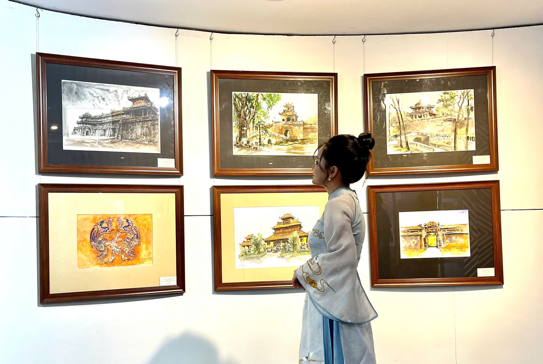 Di sản văn hóa Huế qua góc nhìn ký họa được trưng bày tại Đà Nẵng