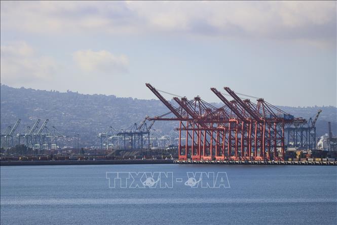 Mỹ Thâm hụt ngân sách tăng gần 20 dù doanh thu thuế quan nhiều hơn