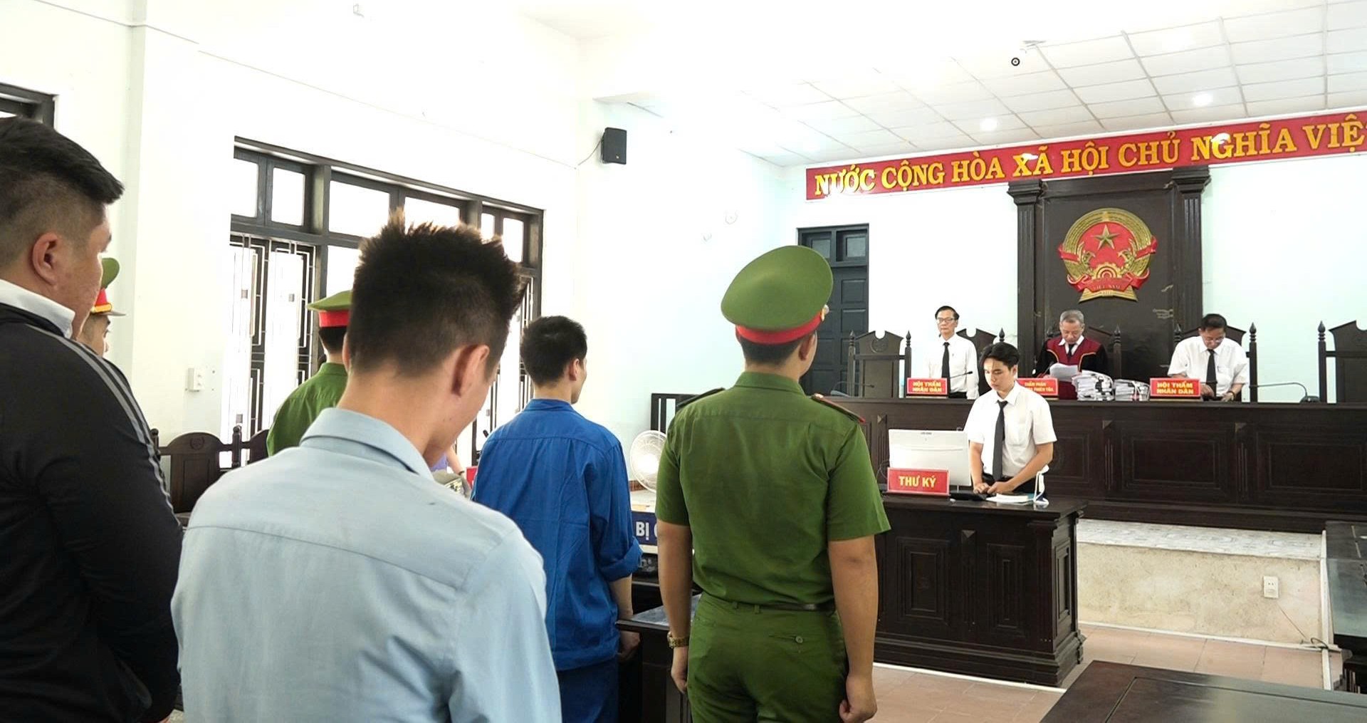 Hơn 53 triệu dữ liệu cá nhân bị rao bán, thu lợi bất chính gần 1 tỷ đồng