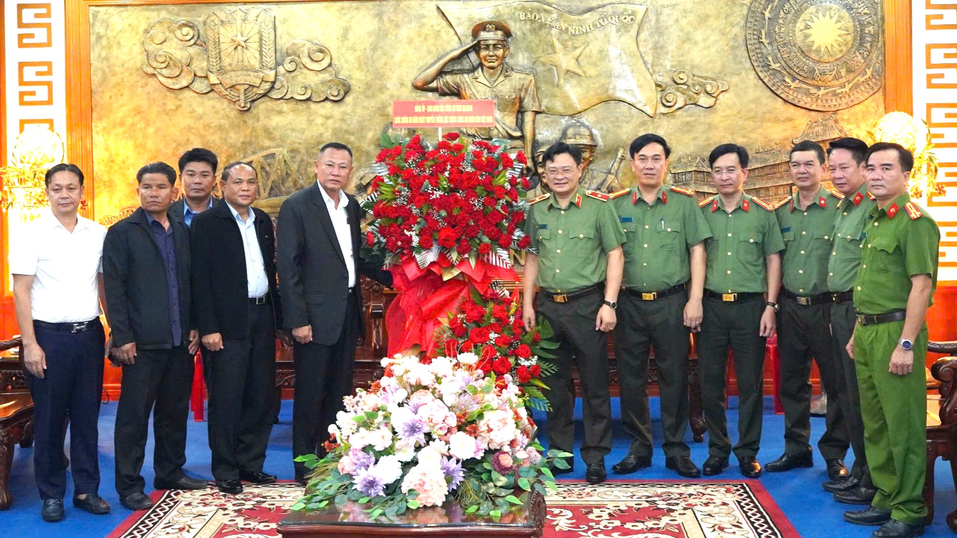 Tăng cường hợp tác giữa Công an TP Huế và 4 tỉnh nước bạn Lào