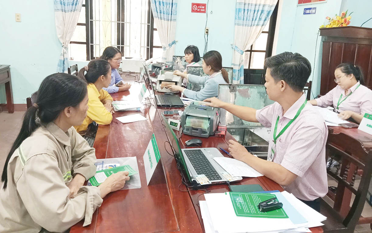 Nhân văn, kịp thời