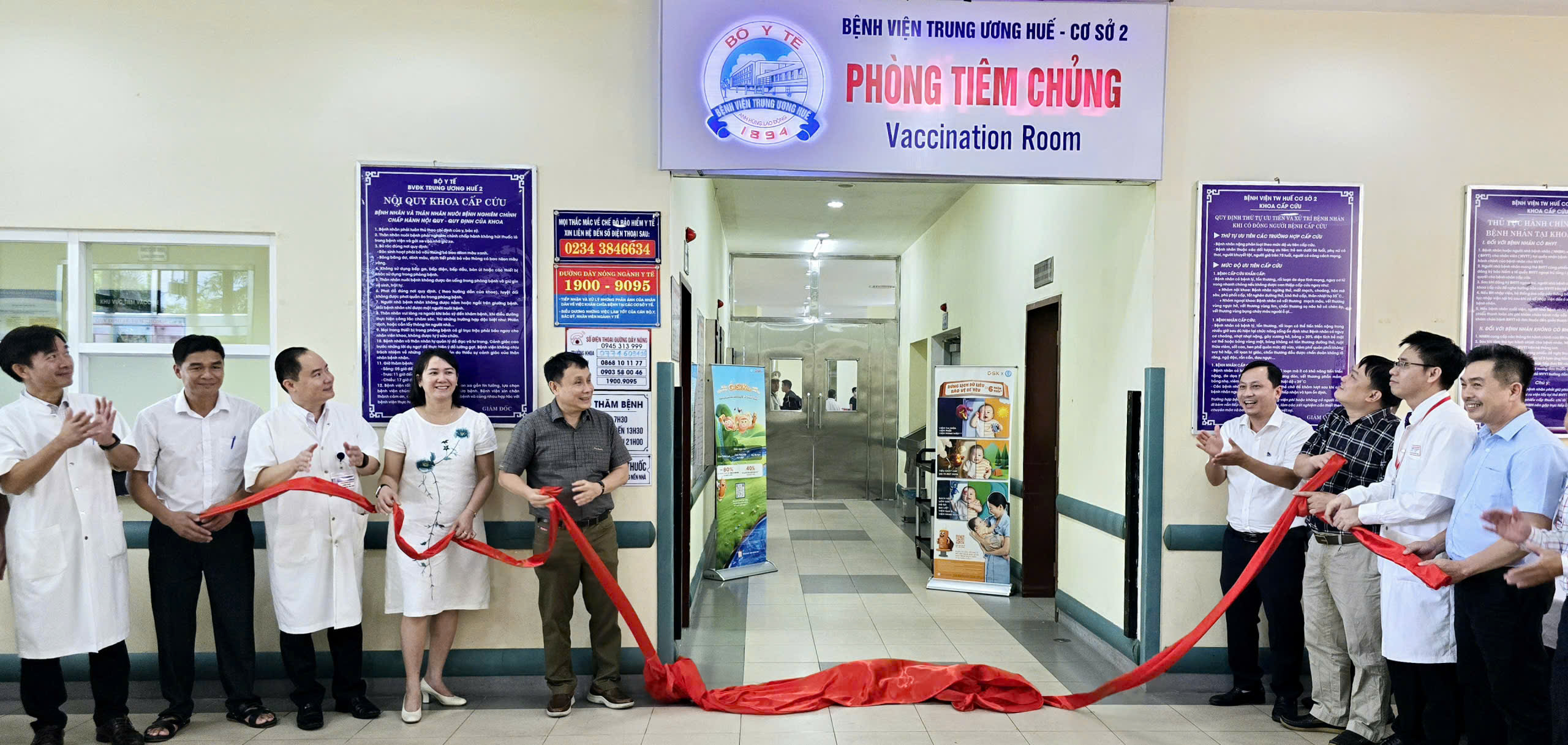 Khai trương Phòng Tiêm chủng dịch vụ tại Bệnh viện Trung ương Huế cơ sở 2