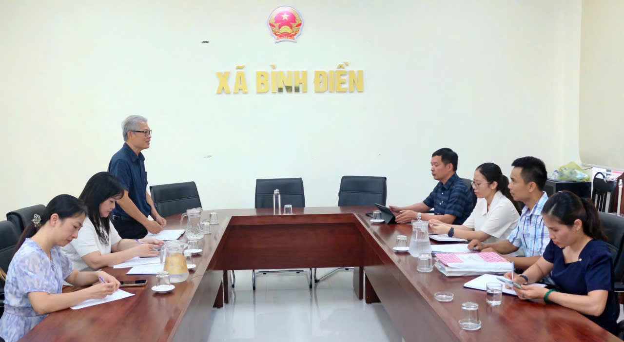 Giám sát phòng, chống tác hại thuốc lá tại 2 xã Bình Điền và A Lưới