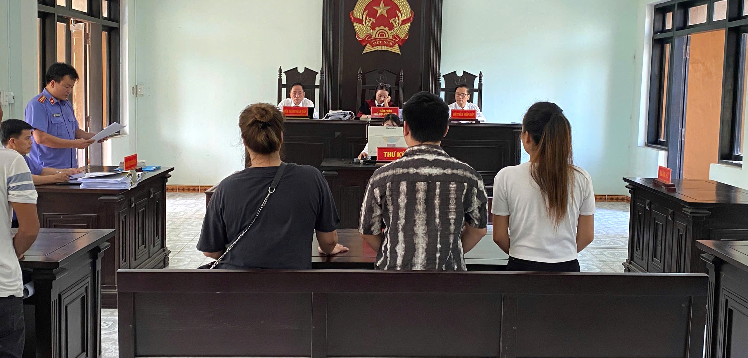 Tuyên án 7 bị cáo đánh bạc qua mạng với tang số nhiều tỷ đồng