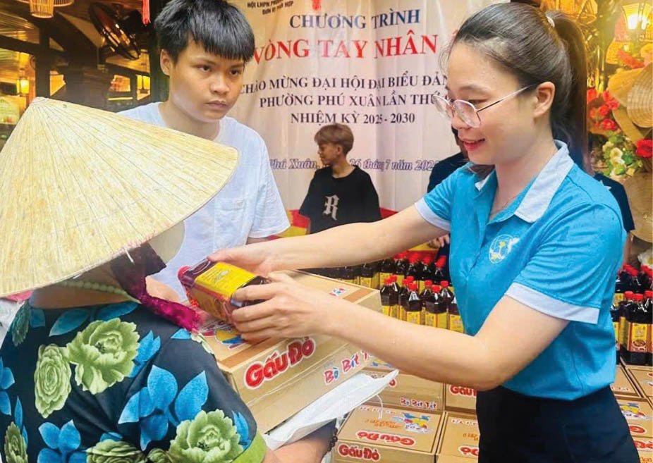 Hướng về cơ sở