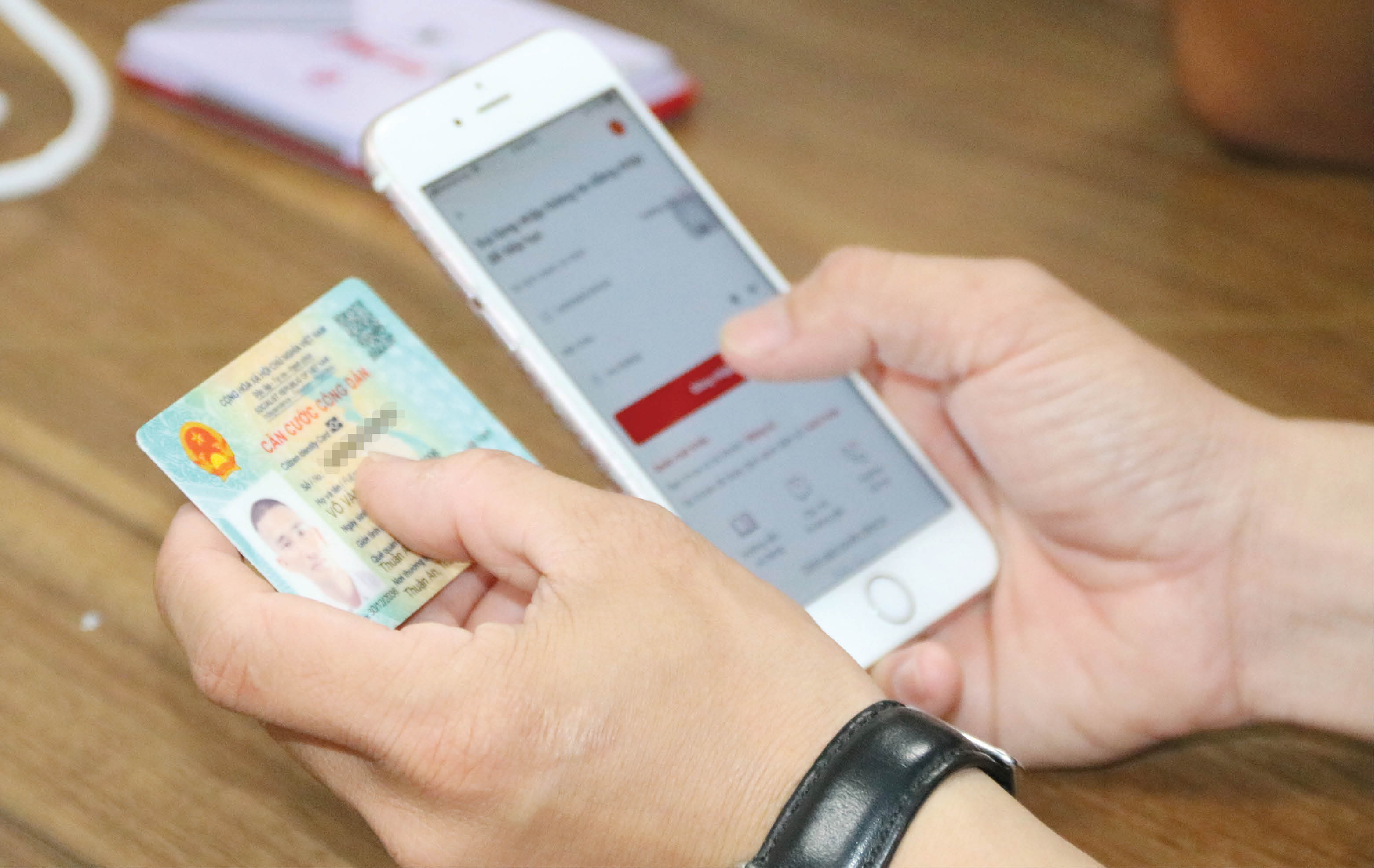 Giúp người dân chủ động với công nghệ số