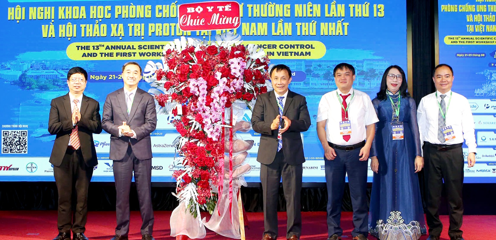 Khẳng định vai trò trung tâm ung bướu khu vực và hướng tới công nghệ tiên tiến