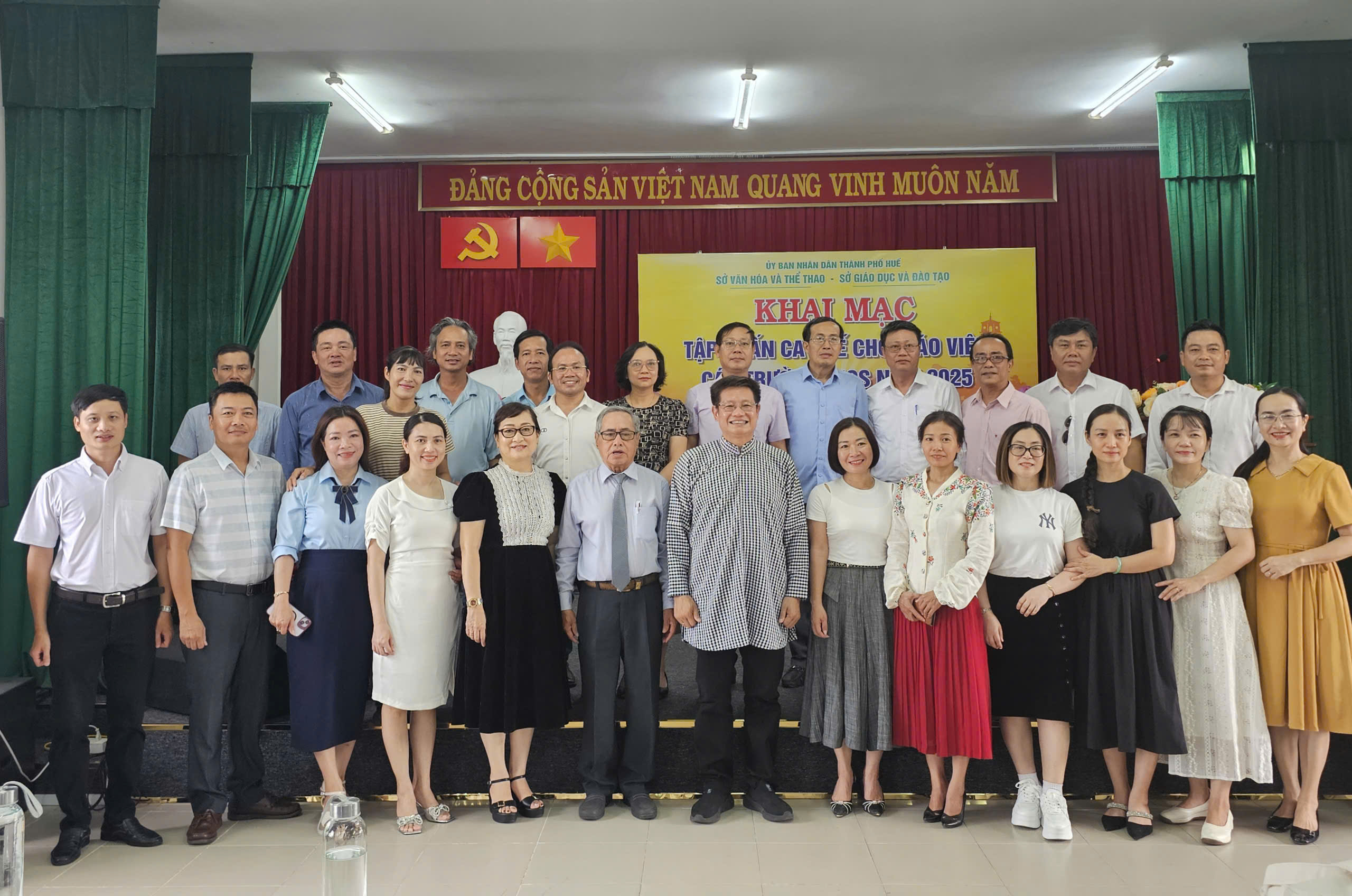 Hơn 60 giáo viên tham gia lớp tập huấn ca Huế