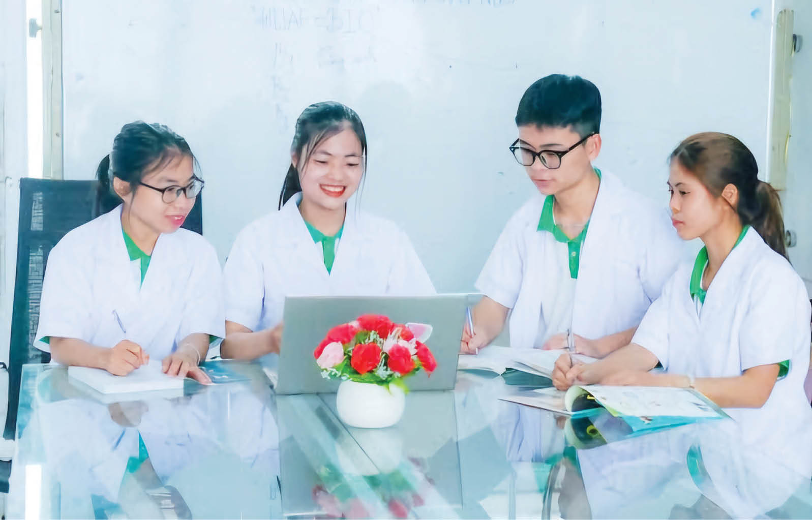 Đào tạo nguồn nhân lực chăn nuôi thú y chất lượng cao