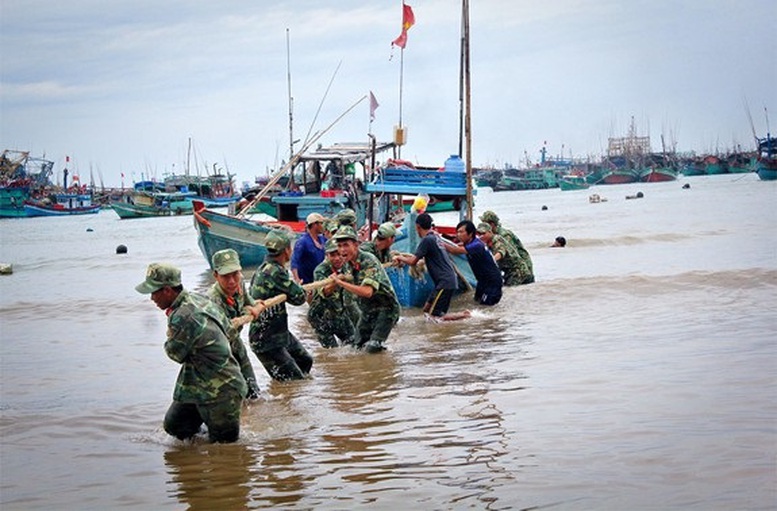 Thủ tướng yêu cầu triển khai ứng phó bão số 5 với tinh thần khẩn trương nhất, quyết liệt nhất