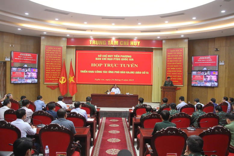 Thủ tướng họp khẩn ứng phó bão số 5 Bảo vệ tính mạng nhân dân là mục tiêu cao nhất