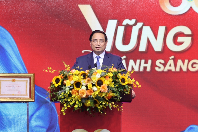 Thủ tướng Đưa thể chế, pháp luật trở thành đột phá của đột phá , lợi thế cạnh tranh quốc gia