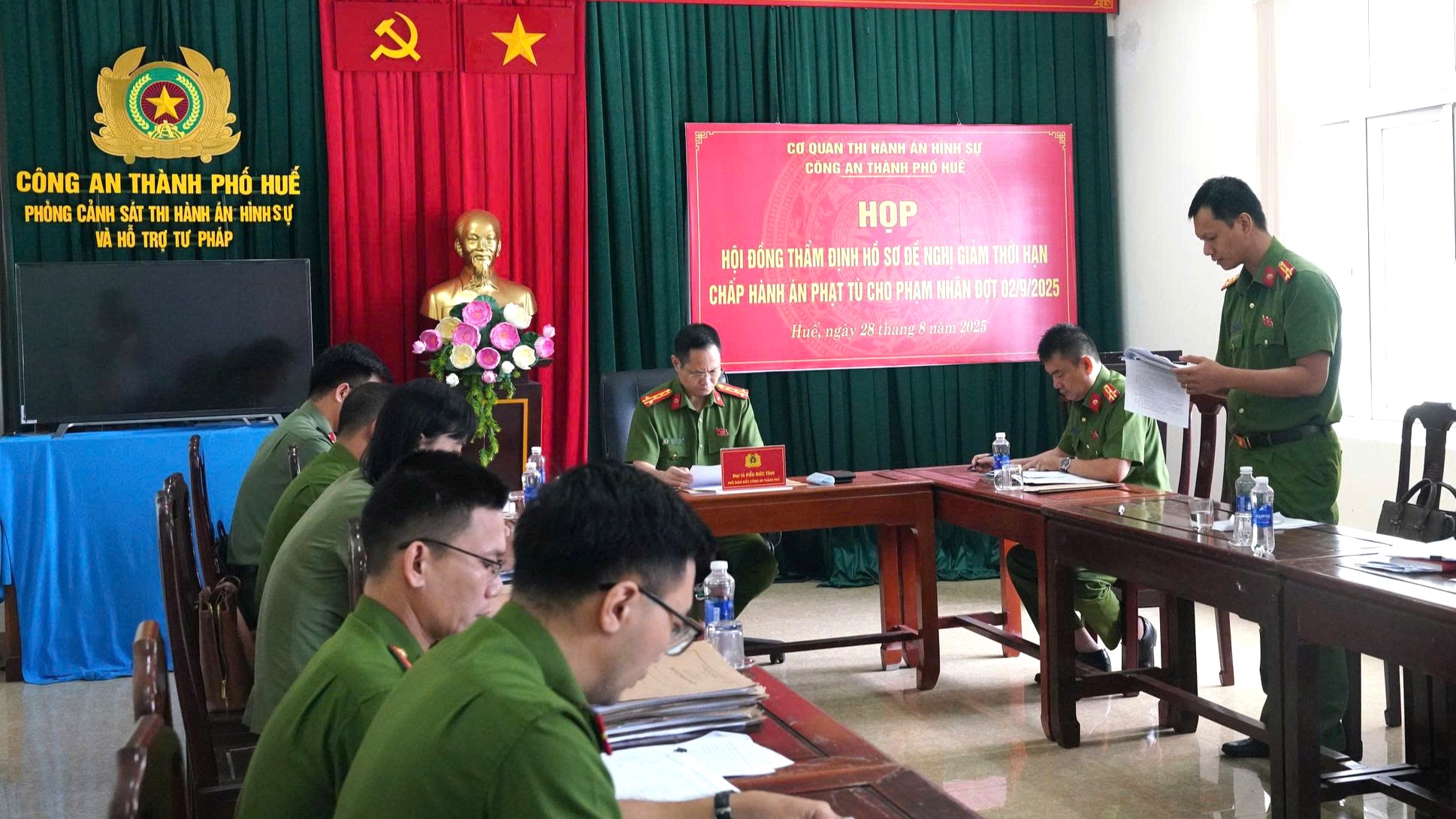 Đề nghị giảm án cho 7 phạm nhân dịp Quốc khánh