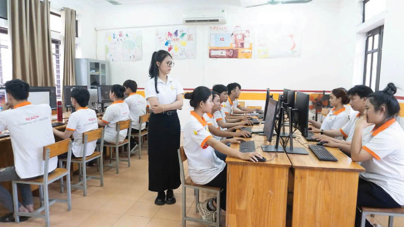 Chắp cánh tương lai cho thanh niên khó khăn