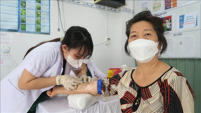 Bảo đảm hoạt động hệ thống y tế cơ sở đáp ứng mô hình chính quyền địa phương 2 cấp