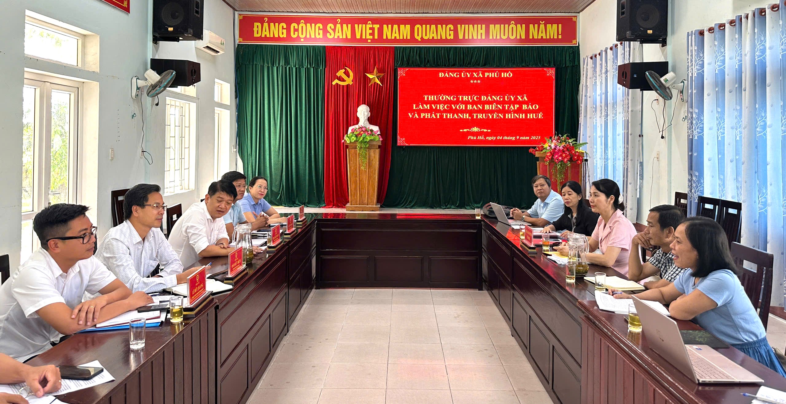 Lan tỏa rộng rãi hình ảnh vùng đất, con người xã Phú Hồ trên Báo và Phát thanh, Truyền hình Huế