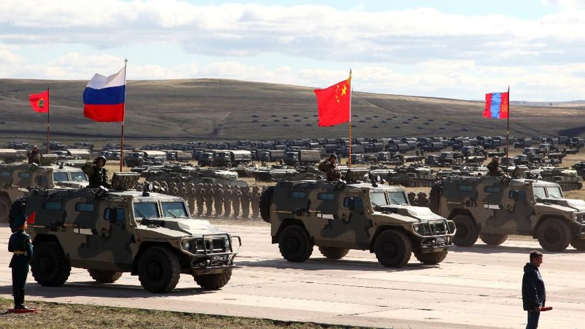 Trung Quốc, Nga, Mông Cổ lần đầu tiên tập trận phòng thủ biên giới chung