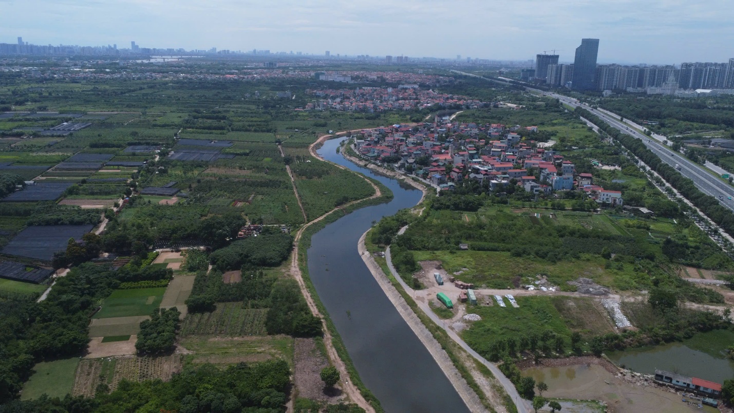 Muốn cứu sông hồ ô nhiễm, cần quản lý tổng thể