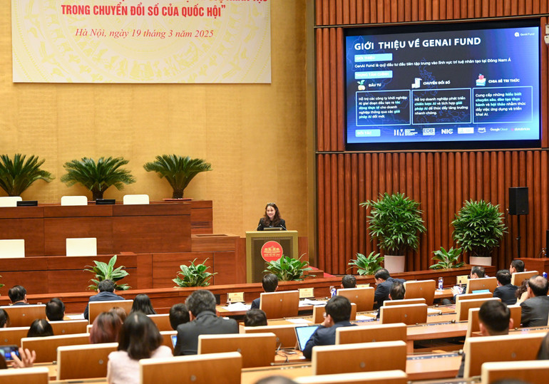 750 đại biểu dự trực tiếp hội nghị chuyên đề “Bình dân học vụ số - Quốc hội số”