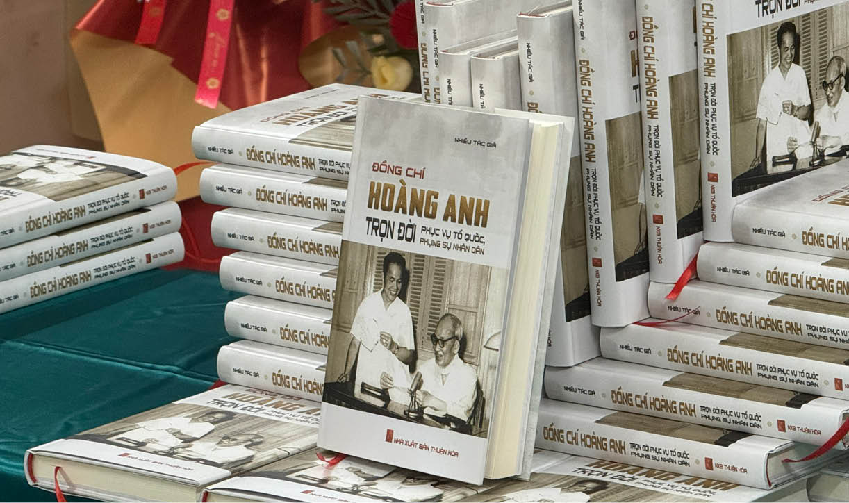 Đọc để nhận thức và noi gương