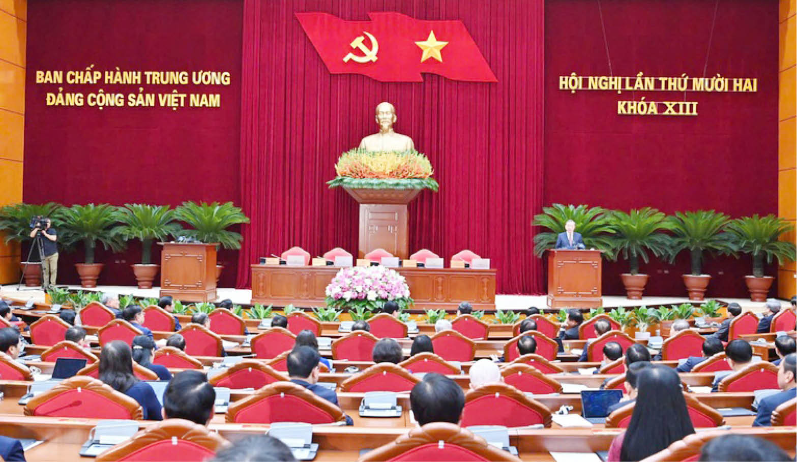 Bước quan trọng chuẩn bị Đại hội XIV của Đảng