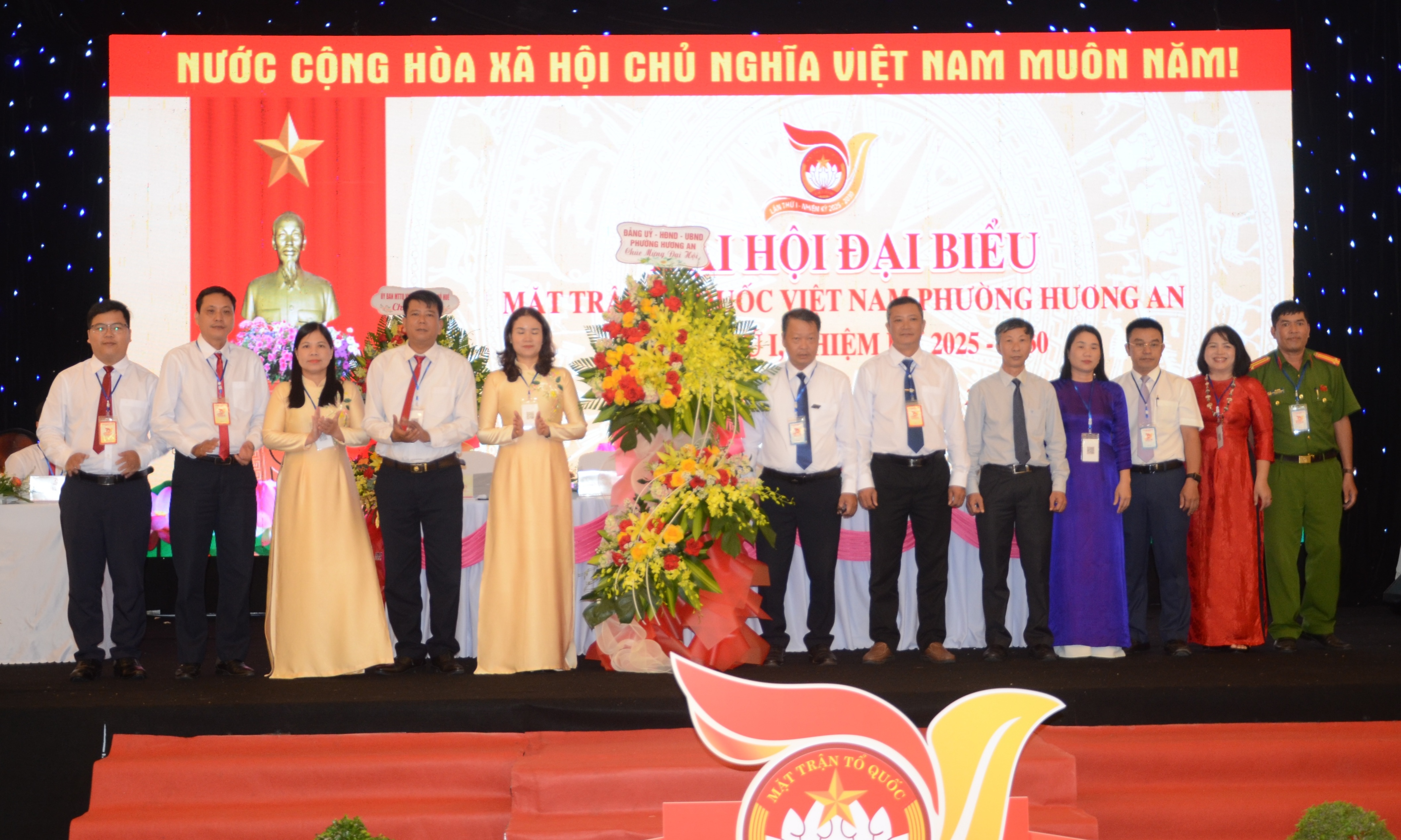 Phát huy sức mạnh đại đoàn kết, hướng tới phường văn minh, giàu bản sắc